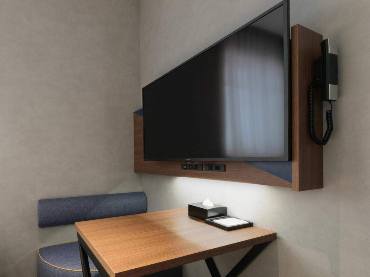 Comfort Hotel Yokkaichi Exterior photo